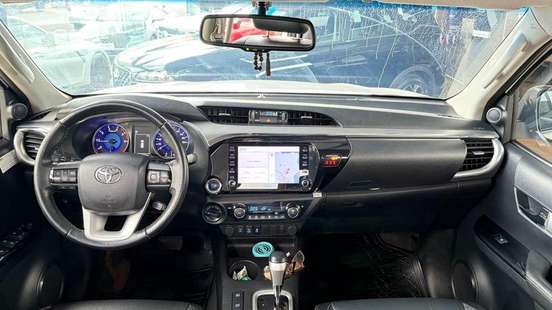 TOYOTA-HILUX-2.8 SRV 4X4 CD 16V DIESEL 4P AUTOMÁTICO TOYOTA-HILUX-2019