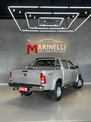 TOYOTA-HILUX-2008