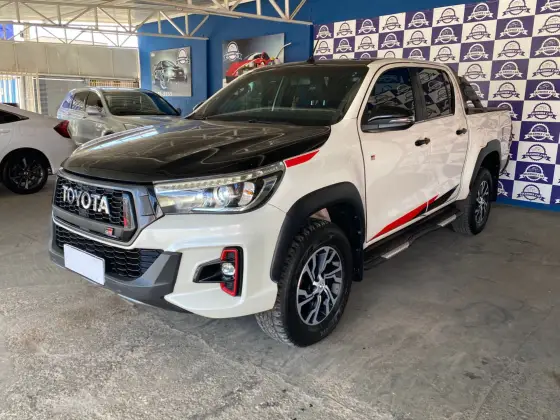 TOYOTA HILUX 4.0 V6 GR SPORT 4X4 CD GASOLINA AUTOMÁTICO TOYOTA HILUX 4.0 V6 GR SPORT 4X4 CD GASOLINA AUTOMÁTICO