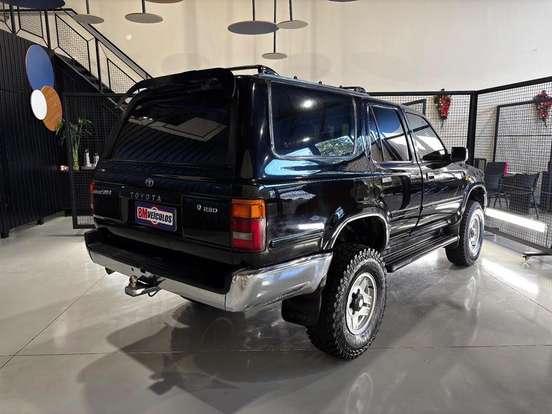 TOYOTA-HILUX SW4-2.8 4X4 8V DIESEL 4P MANUAL TOYOTA-HILUX SW4-1994