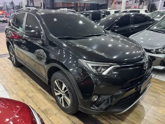 TOYOTA RAV4 2.0 TOP 4X2 16V GASOLINA 4P AUTOMÁTICO TOYOTA RAV4 2.0 TOP 4X2 16V GASOLINA 4P AUTOMÁTICO