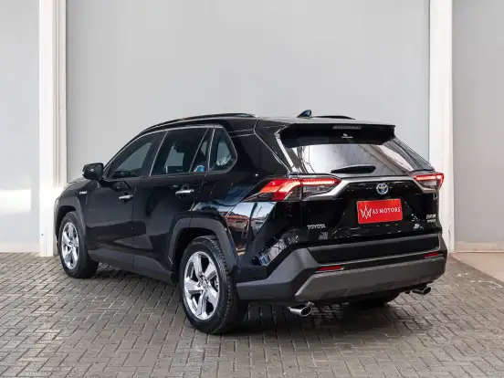 TOYOTA-RAV4-2020