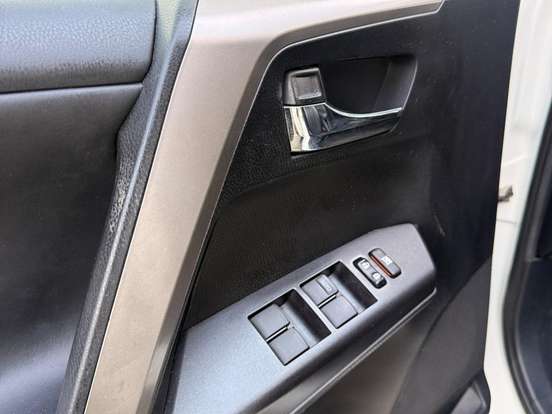 TOYOTA-RAV4-2.0 TOP 4X2 16V GASOLINA 4P AUTOMÁTICO TOYOTA-RAV4-2018