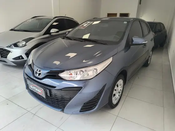 TOYOTA YARIS 1.3 16V FLEX XL LIVE MULTIDRIVE TOYOTA YARIS 1.3 16V FLEX XL LIVE MULTIDRIVE