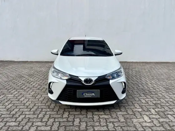TOYOTA YARIS 1.5 16V FLEX SEDAN XS CONNECT MULTIDRIVE TOYOTA YARIS 1.5 16V FLEX SEDAN XS CONNECT MULTIDRIVE