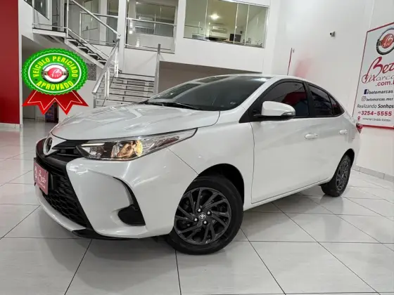 TOYOTA YARIS 1.5 16V FLEX SEDAN XS MULTIDRIVE TOYOTA YARIS 1.5 16V FLEX SEDAN XS MULTIDRIVE