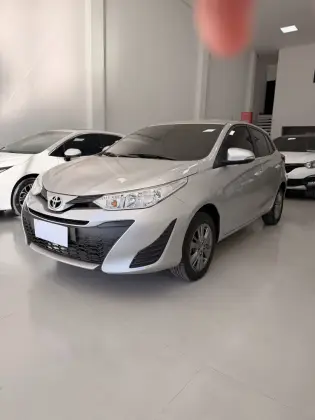 TOYOTA YARIS 1.5 16V FLEX XL PLUS CONNECT MULTIDRIVE TOYOTA YARIS 1.5 16V FLEX XL PLUS CONNECT MULTIDRIVE