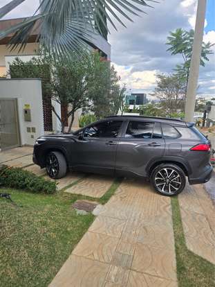 TOYOTA-COROLLA CROSS-2024
