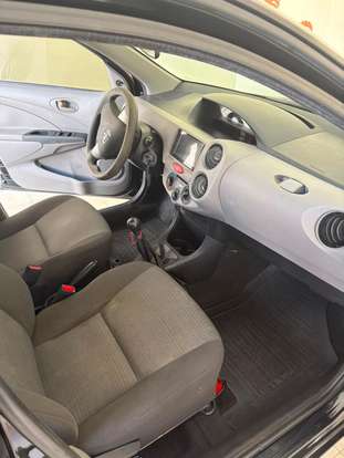 TOYOTA-ETIOS-2013