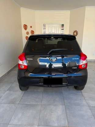 TOYOTA-ETIOS-2013