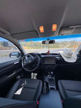 TOYOTA-HILUX-2025