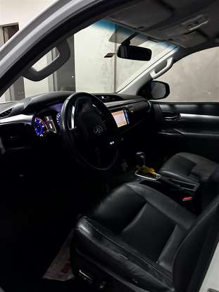 TOYOTA-HILUX-2018