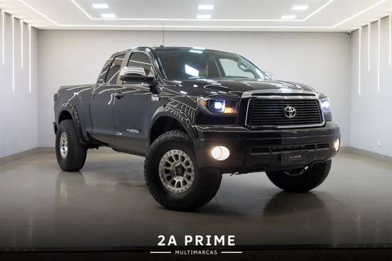 TOYOTA-TUNDRA-2010