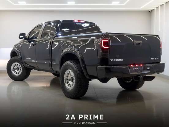 TOYOTA-TUNDRA-5.7 XSP 4X4 CD V8 32V GASOLINA 4P AUTOMÁTICO TOYOTA-TUNDRA-2010