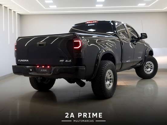TOYOTA-TUNDRA-5.7 XSP 4X4 CD V8 32V GASOLINA 4P AUTOMÁTICO TOYOTA-TUNDRA-2010