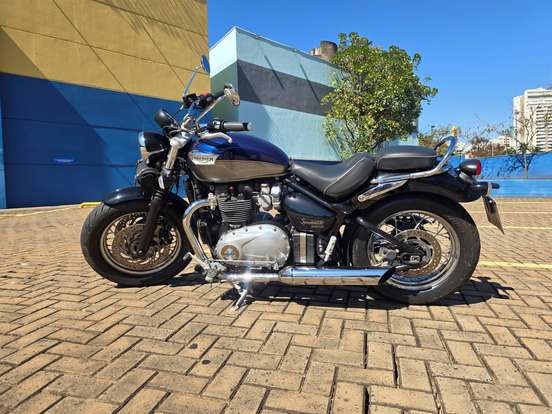 TRIUMPH-BONNEVILLE SPEEDMASTER-2023