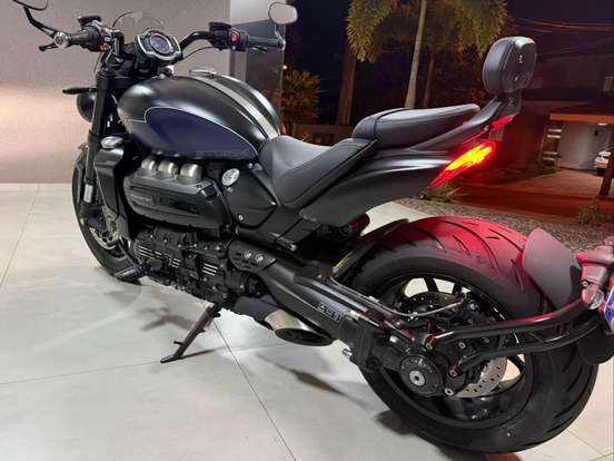 TRIUMPH-ROCKET III STORM GT TRIUMPH-ROCKET III STORM GT-2025