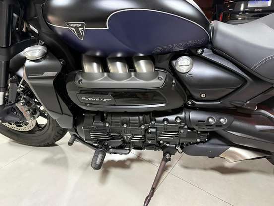 TRIUMPH-ROCKET III STORM GT TRIUMPH-ROCKET III STORM GT-2025