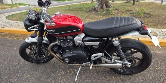 TRIUMPH-SPEED TWIN-2021