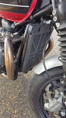 TRIUMPH-SPEED TWIN-2021