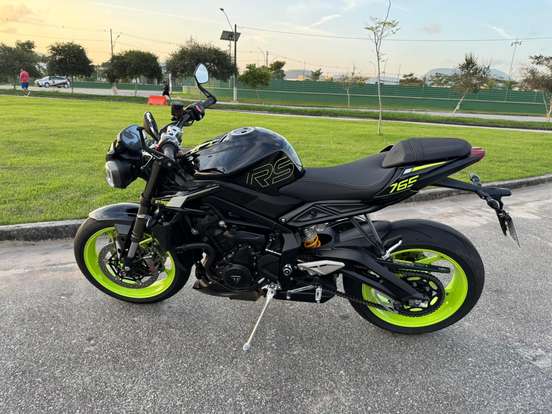 TRIUMPH-STREET TRIPLE RS ABS TRIUMPH-STREET TRIPLE RS ABS-2025