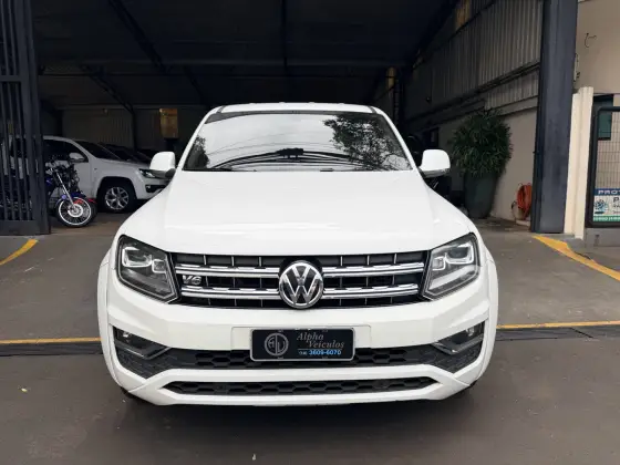 VOLKSWAGEN AMAROK 3.0 V6 TDI DIESEL HIGHLINE CD 4MOTION AUTOMÁTICO VOLKSWAGEN AMAROK 3.0 V6 TDI DIESEL HIGHLINE CD 4MOTION AUTOMÁTICO
