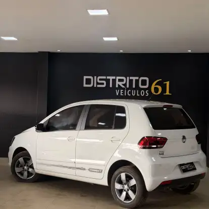 VOLKSWAGEN-FOX-2018