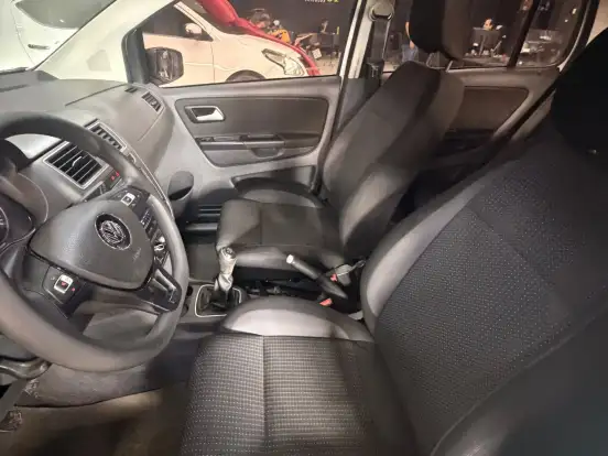 VOLKSWAGEN-FOX-1.6 MSI TOTAL FLEX CONNECT 4P MANUAL VOLKSWAGEN-FOX-2018
