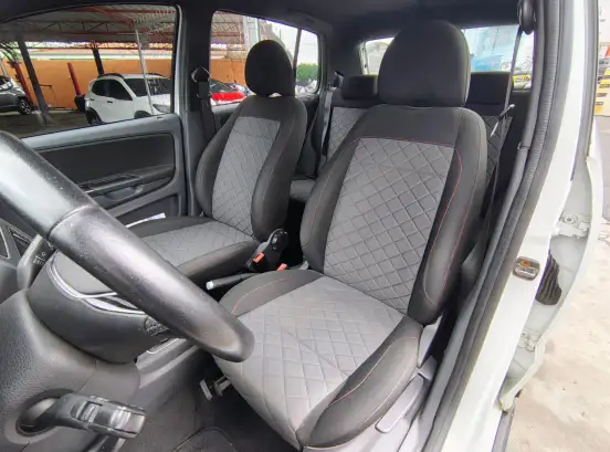 VOLKSWAGEN-FOX-1.6 MSI TOTAL FLEX XTREME 4P MANUAL VOLKSWAGEN-FOX-2018