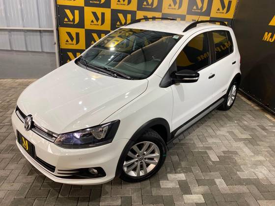VOLKSWAGEN FOX 1.0 MPI TRACK 12V FLEX 4P MANUAL