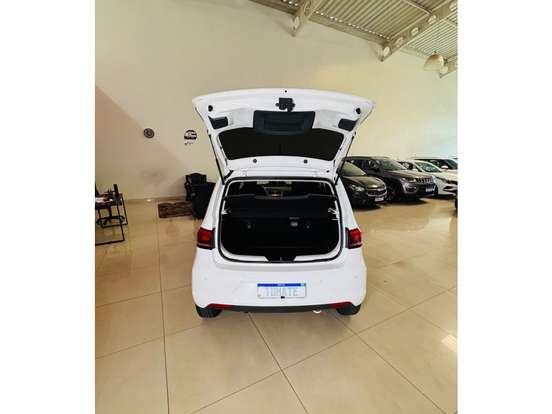 VOLKSWAGEN-FOX-1.6 MSI TOTAL FLEX CONNECT 4P MANUAL VOLKSWAGEN-FOX-2020