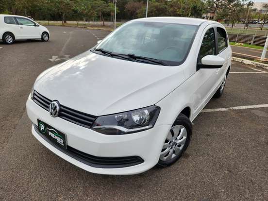VOLKSWAGEN-GOL-2013