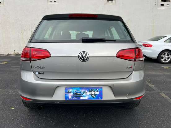 VOLKSWAGEN-GOLF-1.0 TSI COMFORTLINE 12V TOTAL FLEX 4P MANUAL VOLKSWAGEN-GOLF-2017