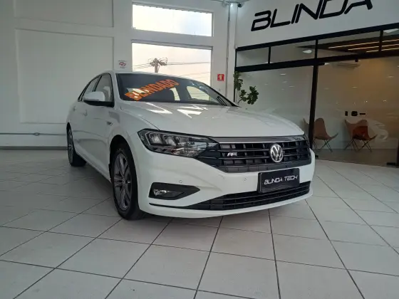 VOLKSWAGEN JETTA 1.4 250 TSI TOTAL FLEX R-LINE TIPTRONIC VOLKSWAGEN JETTA 1.4 250 TSI TOTAL FLEX R-LINE TIPTRONIC