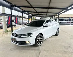VOLKSWAGEN JETTA 1.4 16V TSI COMFORTLINE GASOLINA 4P TIPTRONIC VOLKSWAGEN JETTA 1.4 16V TSI COMFORTLINE GASOLINA 4P TIPTRONIC