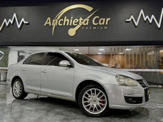 VOLKSWAGEN JETTA 2.5 I 20V 170CV GASOLINA 4P TIPTRONIC VOLKSWAGEN JETTA 2.5 I 20V 170CV GASOLINA 4P TIPTRONIC