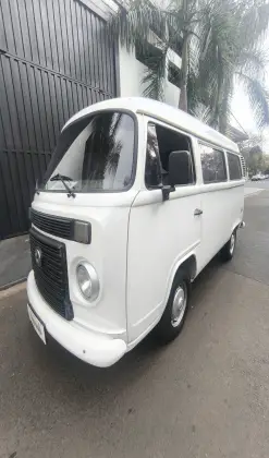 VOLKSWAGEN KOMBI 1.4 MI STD 8V FLEX 4P MANUAL VOLKSWAGEN KOMBI 1.4 MI STD 8V FLEX 4P MANUAL