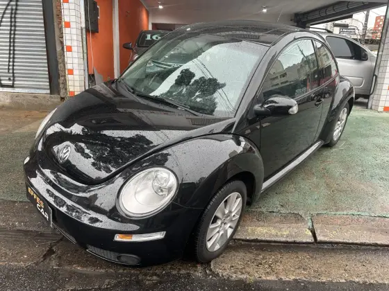 VOLKSWAGEN NEW BEETLE 2.0 MI 8V GASOLINA 2P AUTOMÁTICO VOLKSWAGEN NEW BEETLE 2.0 MI 8V GASOLINA 2P AUTOMÁTICO