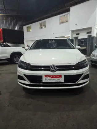 VOLKSWAGEN POLO 1.0 MPI TOTAL FLEX MANUAL VOLKSWAGEN POLO 1.0 MPI TOTAL FLEX MANUAL