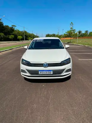 VOLKSWAGEN-POLO-2021