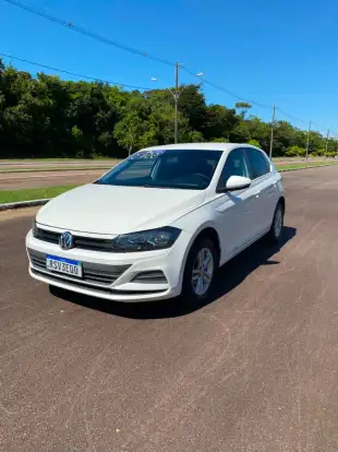 VOLKSWAGEN-POLO-2021