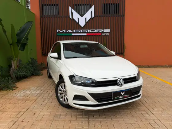 VOLKSWAGEN POLO 1.0 MPI TOTAL FLEX MANUAL VOLKSWAGEN POLO 1.0 MPI TOTAL FLEX MANUAL