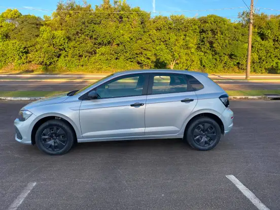 VOLKSWAGEN-POLO-2024