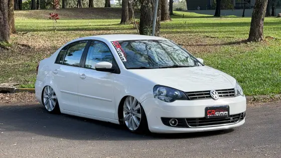 VOLKSWAGEN POLO 1.6 MI 8V FLEX 4P MANUAL VOLKSWAGEN POLO 1.6 MI 8V FLEX 4P MANUAL