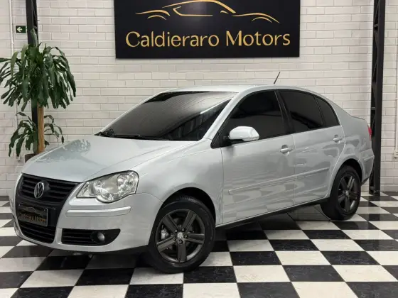 VOLKSWAGEN POLO SEDAN 1.6 8V GASOLINA 4P MANUAL VOLKSWAGEN POLO SEDAN 1.6 8V GASOLINA 4P MANUAL