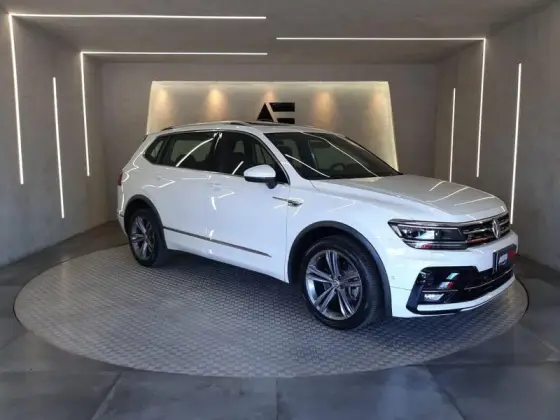 VOLKSWAGEN TIGUAN 2.0 350 TSI GASOLINA ALLSPACE R-LINE 4MOTION DSG VOLKSWAGEN TIGUAN 2.0 350 TSI GASOLINA ALLSPACE R-LINE 4MOTION DSG