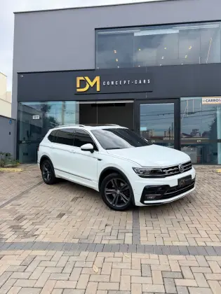VOLKSWAGEN TIGUAN 2.0 350 TSI GASOLINA ALLSPACE R-LINE 4MOTION DSG VOLKSWAGEN TIGUAN 2.0 350 TSI GASOLINA ALLSPACE R-LINE 4MOTION DSG