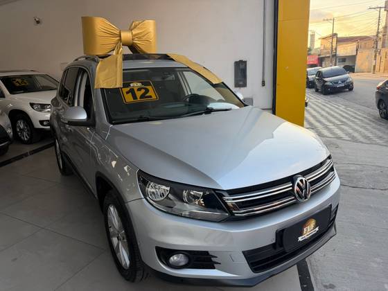 VOLKSWAGEN TIGUAN 2.0 TSI 16V TURBO GASOLINA 4P TIPTRONIC VOLKSWAGEN TIGUAN 2.0 TSI 16V TURBO GASOLINA 4P TIPTRONIC