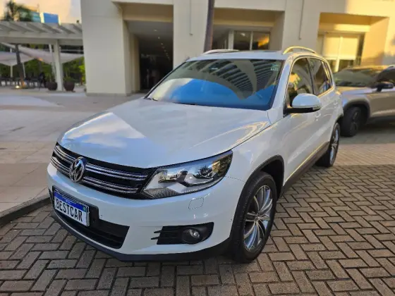 VOLKSWAGEN TIGUAN 2.0 TSI 16V TURBO GASOLINA 4P TIPTRONIC VOLKSWAGEN TIGUAN 2.0 TSI 16V TURBO GASOLINA 4P TIPTRONIC