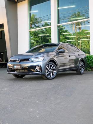 VOLKSWAGEN VIRTUS 1.0 200 TSI HIGHLINE AUTOMÁTICO